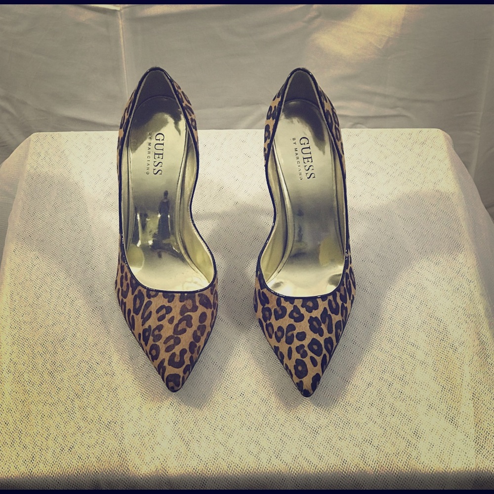Guess by Marciano Leopard hair-calf pumps